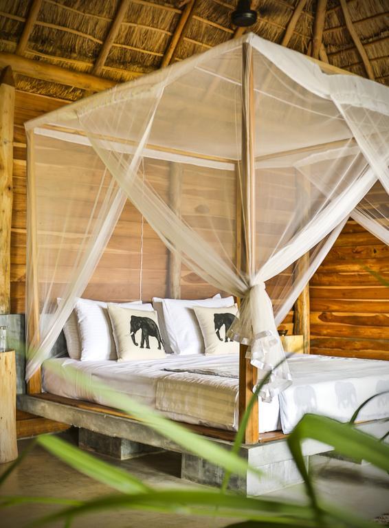 Gal Oya Lodge Galgamuwa  Habitación foto